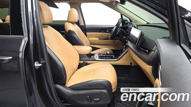 Kia Carnival 4세대 Signature, 2022 11