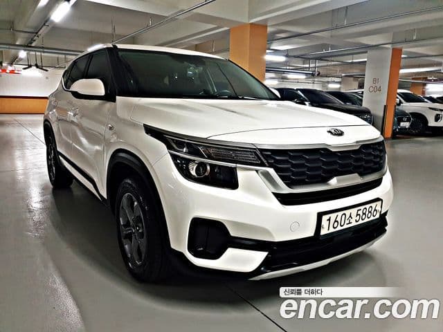 Kia Seltos Trendy, 2022 2