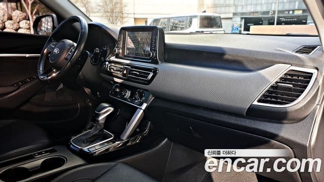 Kia Seltos Trendy, 2022 9