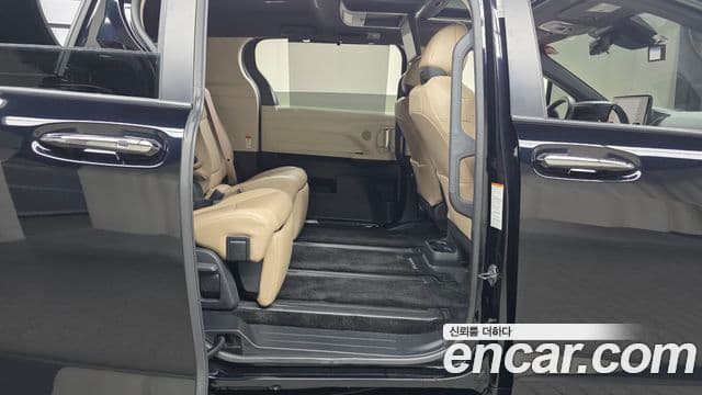 Toyota Sienna 4세대, 2021 12