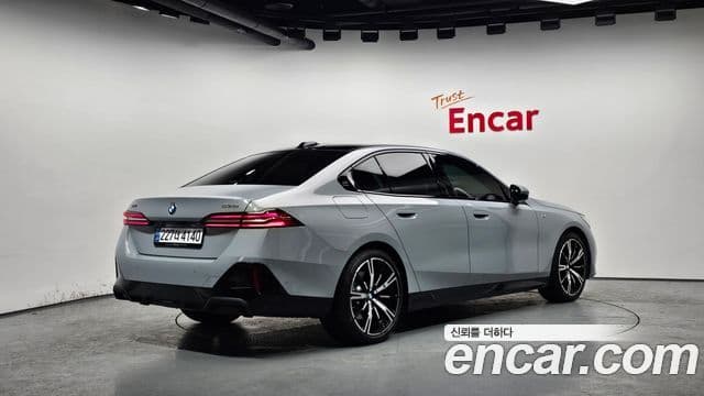 BMW 5시리즈 (G60) 530i xDrive M Sport, 2025 2