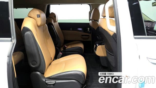 Kia Carnival 4세대 Signature, 2022 12