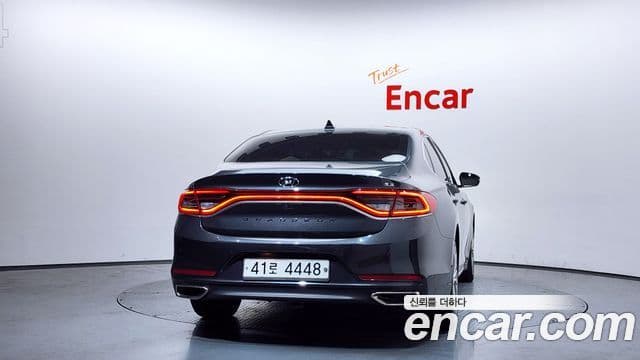 Hyundai Grandeur IG 3.3 Celebrity, 2018 4