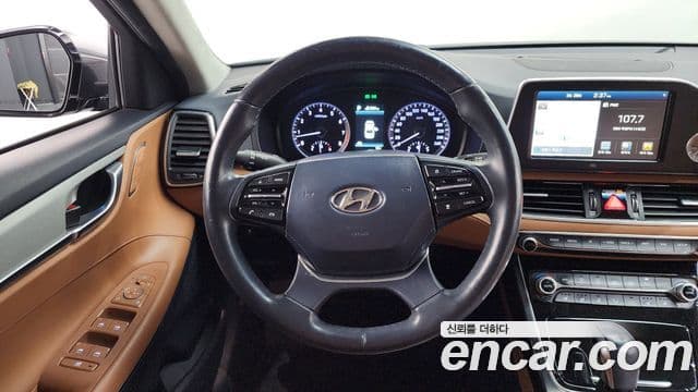 Hyundai Grandeur IG 3.3 Celebrity, 2018 13