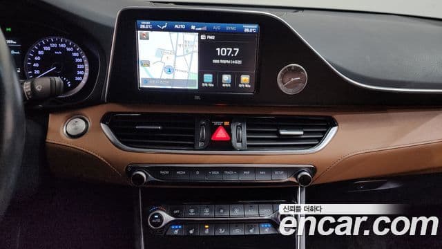 Hyundai Grandeur IG 3.3 Celebrity, 2018 15