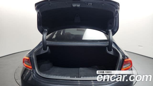 Hyundai Grandeur IG 3.3 Celebrity, 2018 20