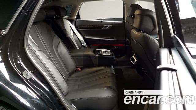 Genesis G80 (RG3) бензин 3.5 турбо AWD, 2026 12