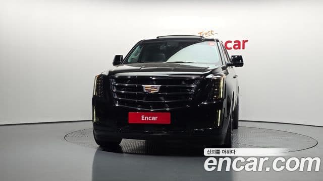 Cadillac Escalade 4세대, 2017 3