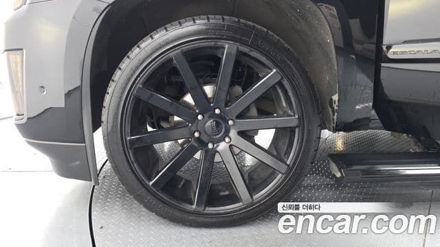 Cadillac Escalade 4세대, 2017 все фото