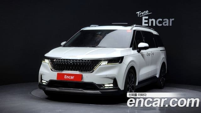 Kia Carnival 4세대 Signature, 2022 1