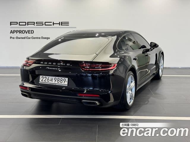 Porsche Panamera (971), 2020 4