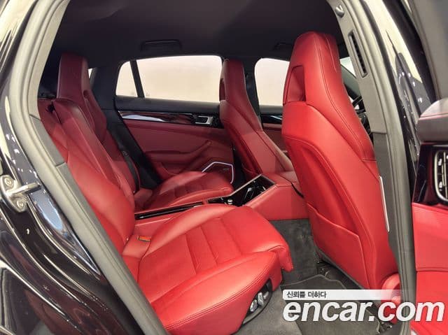 Porsche Panamera (971), 2020 8