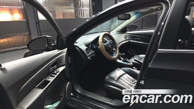 Chevrolet(GM대우) 어메이징 New 크루즈5 1.4 турбо LTZ, 2015 10