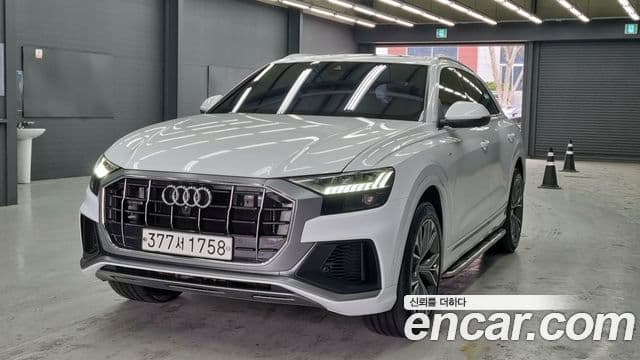 Audi Q8 (4M) Premium, 2020 2