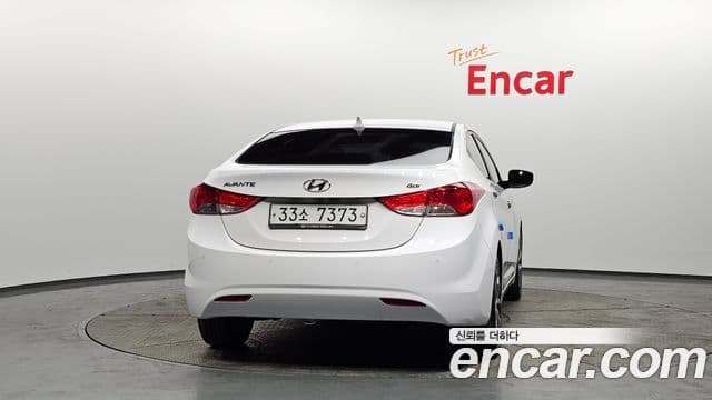 Hyundai Avante MD Premium, 2014 4