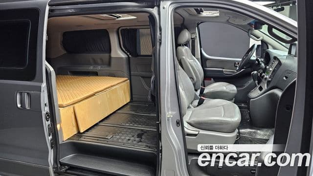 Hyundai Grand Starex кемпер, 2012 10