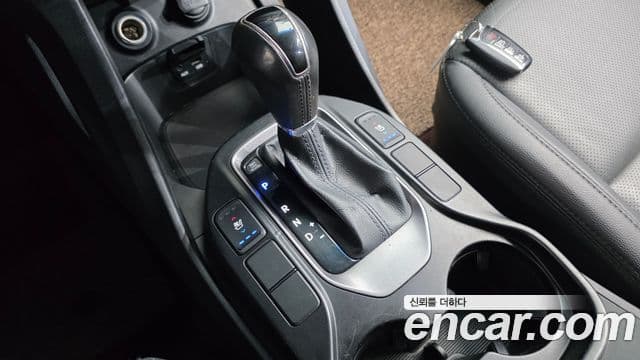 Hyundai Santa Fe DM Premium, 2015 9