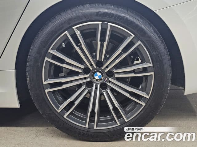 BMW 3시리즈 (G20) 320i M Sport, 2022 все фото