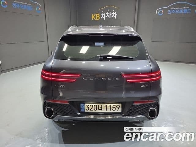 Genesis GV70, 2021 4