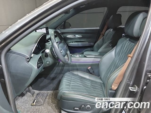 Genesis GV70, 2021 6