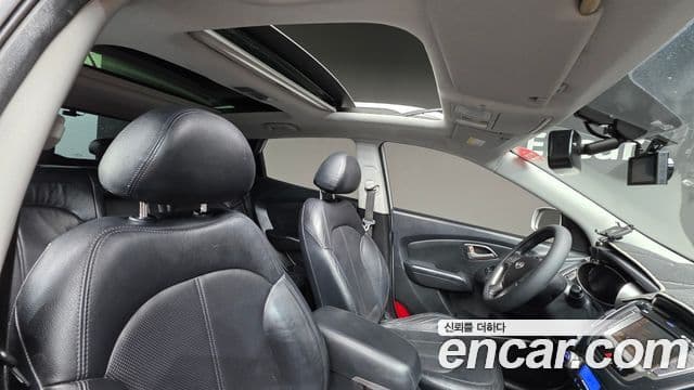 Hyundai Tucson ix Premier, 2010 11