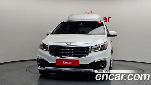 Kia All New Carnival Noblesse, 2016 3