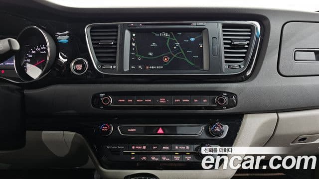 Kia All New Carnival Noblesse, 2016 15