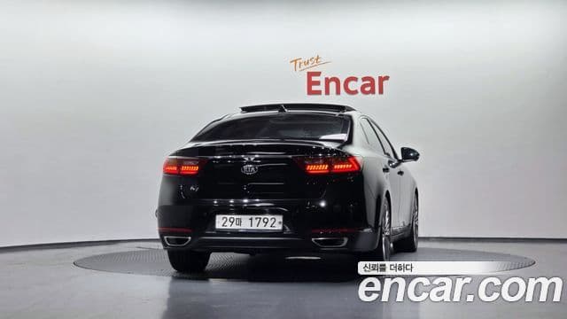 Kia All New K7 2.4 GDI Limited, 2017 4