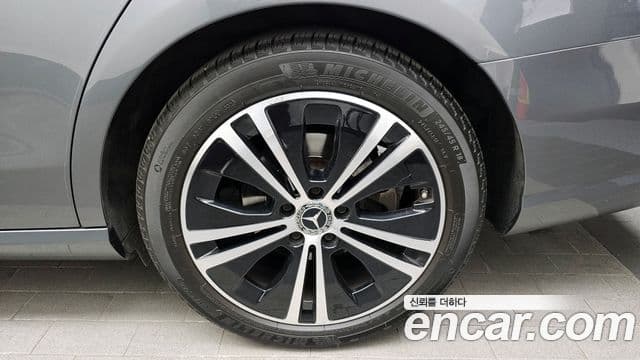 Mercedes-Benz E-класс W213 Avantgarde, 2021 все фото