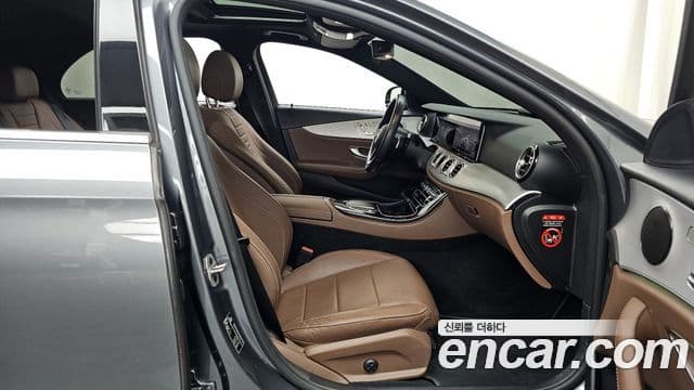 Mercedes-Benz E-класс W213 Avantgarde, 2021 11