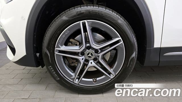 Mercedes-Benz GLA-класс H247 GLA250 4MATIC, 2022 все фото