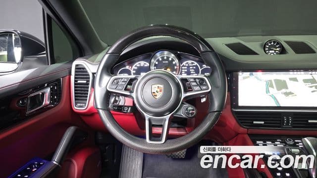 Porsche Cayenne (PO536) 3.0 E-гибрид купе, 2021 14