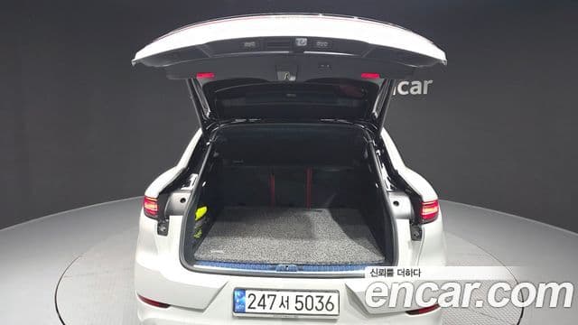 Porsche Cayenne (PO536) 3.0 E-гибрид купе, 2021 21