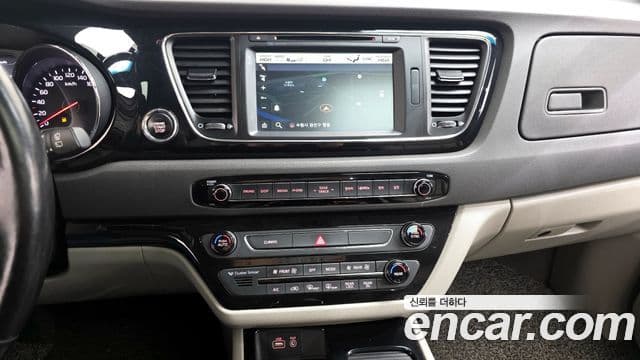 Kia All New Carnival President, 2018 15