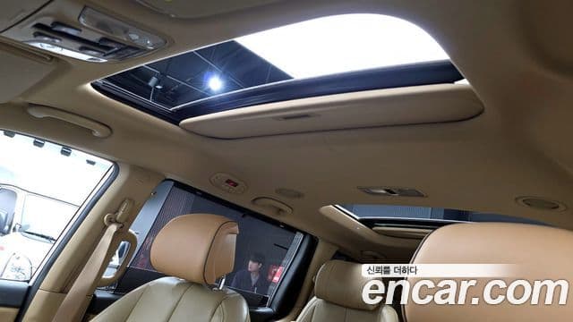 Kia All New Carnival VIP, 2016 19