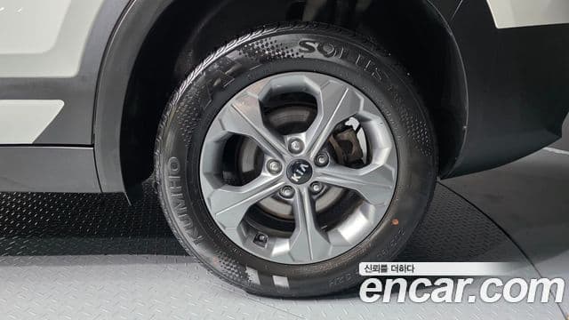 Kia Seltos Trendy, 2022 все фото