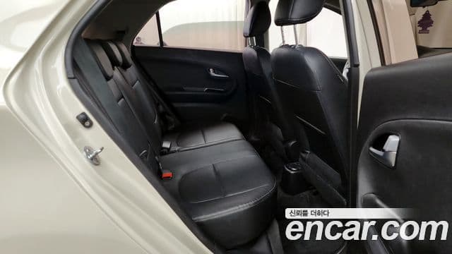 Kia All New Morning Special, 2013 12