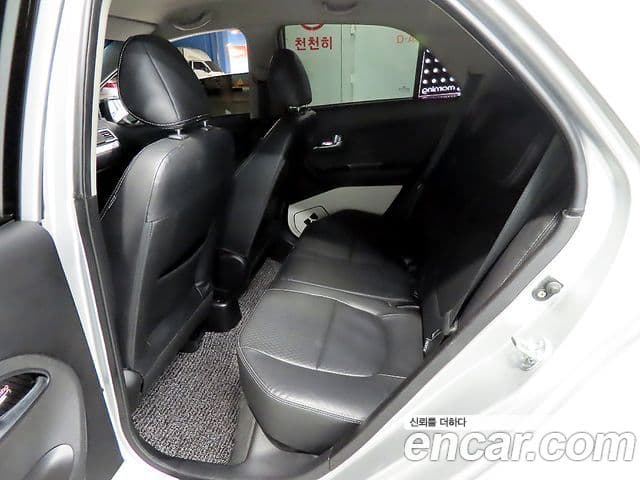 Kia All New Morning Luxury, 2012 11