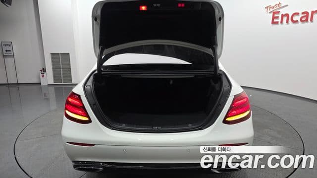 Mercedes-Benz E-класс W213 Exclusive, 2019 20