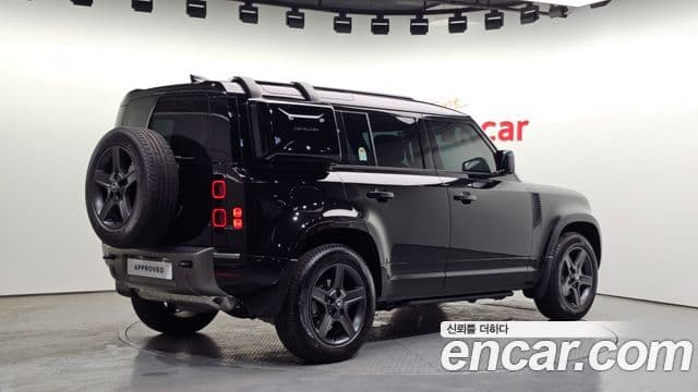 Land Rover Defender (L663) 110 P300 X-Dynamic SE, 2025 2