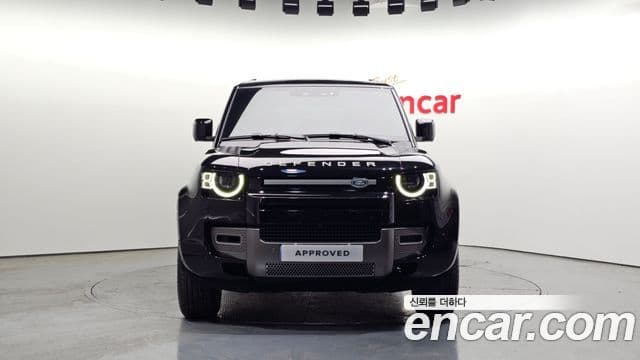 Land Rover Defender (L663) 110 P300 X-Dynamic SE, 2025 8