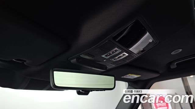 Land Rover Defender (L663) 110 P300 X-Dynamic SE, 2025 16