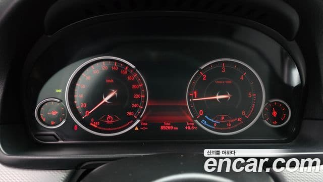 BMW 5시리즈 (F10) 520d M Sport, 2013 8