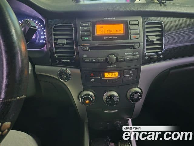 KG모빌리티(SsangYong) Korando C park, 2013 13