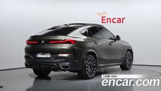BMW X6 (G06) xDrive40i M Sport, 2024 все фото