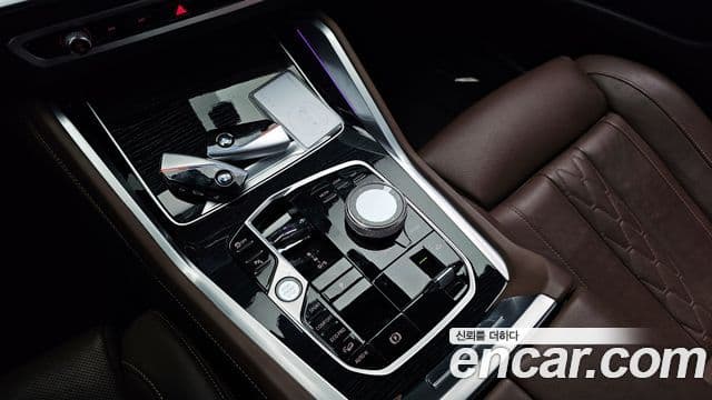 BMW X6 (G06) xDrive40i M Sport, 2024 9