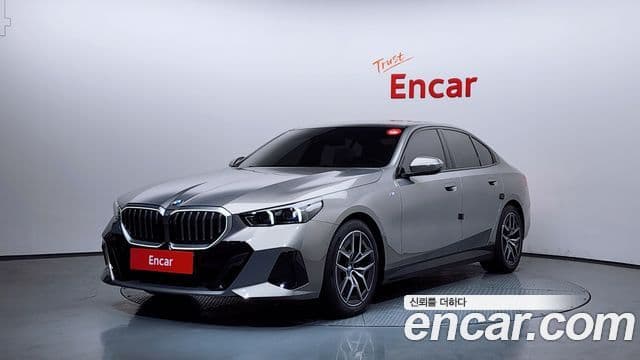 BMW 5시리즈 (G60) 523d M Sport, 2025 1