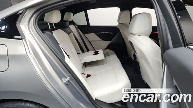 BMW 5시리즈 (G60) 523d M Sport, 2025 12