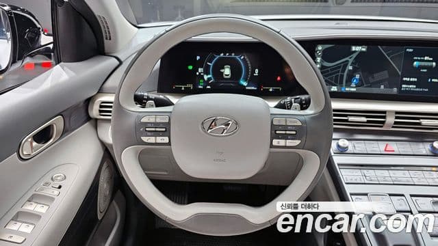Hyundai NEXO Premium, 2020 13