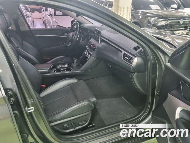 Genesis G70 Advanced, 2018 11